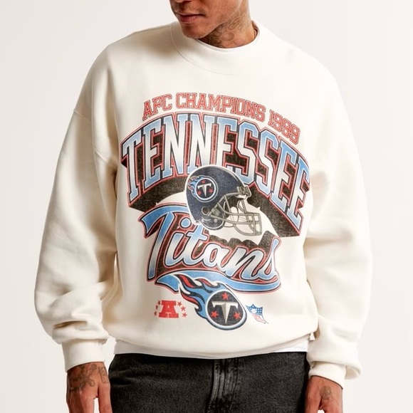 Abercrombie & Fitch Tennessee‎ Titans Graphic Crew Neck Sweatshirt Size Small